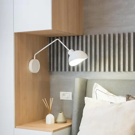 Pitar Mos - Downtown