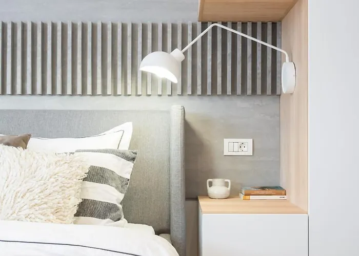 Pitar Mos - Downtown *